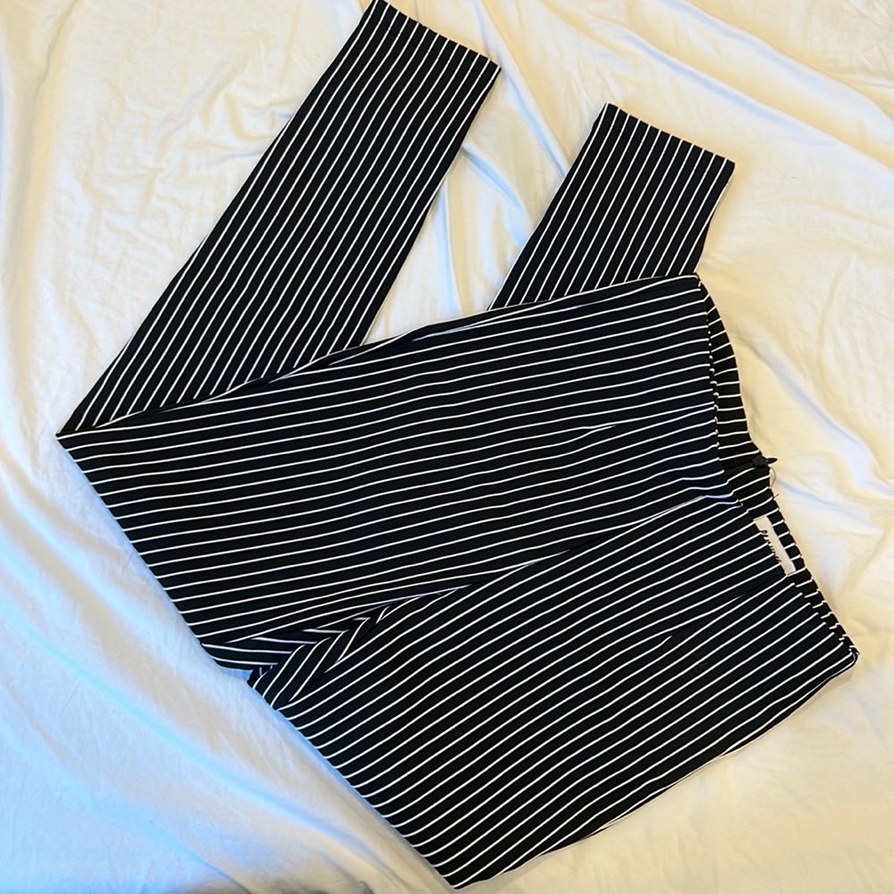 Pin stripe skinny pant